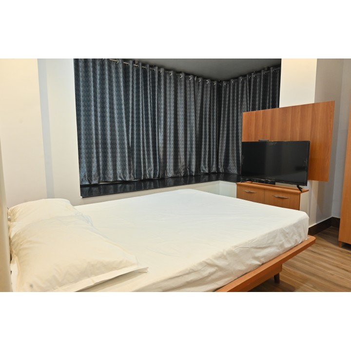 Trinetra Guesthouse Suite Rooms